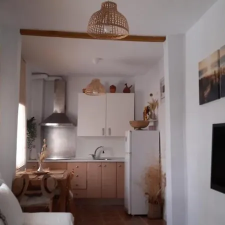 Casa Centrica En Conil: Ideal Para Familias Y Parejas, 2 Hab, 2 Banos, Terraza Panoramica - Es-180-246 Villa *